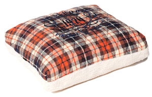 Pet Beds Touchdog Exquisite-Wuff Posh Rectangular Diamond Stitched Fleece Plaid Dog Bed - Doggy Sauce